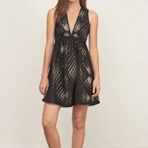 Abercrombie & Fitch black and gold sleeveless dress size medium - Picture 1 of 16